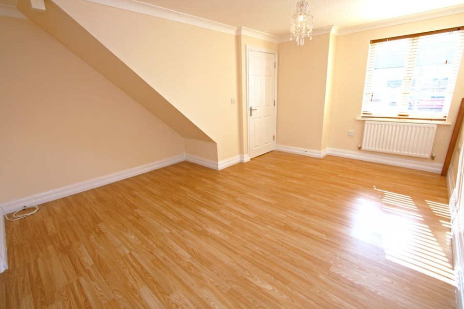 Images for Perfectly Located to The Heart of the Village of Hawkhurst EAID:ef57f983cf4b2a5bbece8a930a878071 BID:1