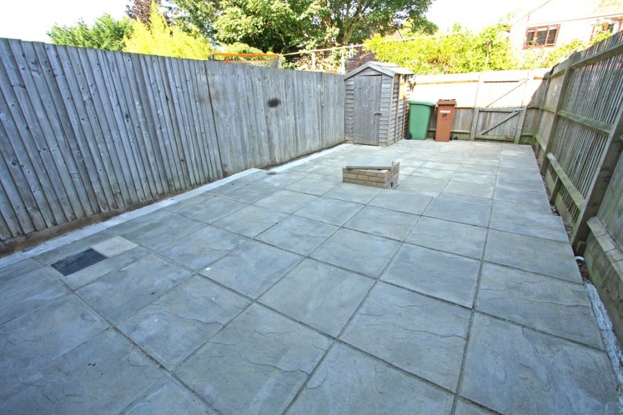 Images for Perfectly Located to The Heart of the Village of Hawkhurst EAID:ef57f983cf4b2a5bbece8a930a878071 BID:1