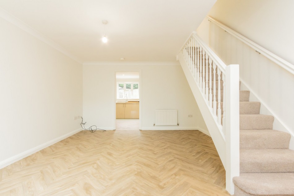Images for Hawkhurst EAID:ef57f983cf4b2a5bbece8a930a878071 BID:1