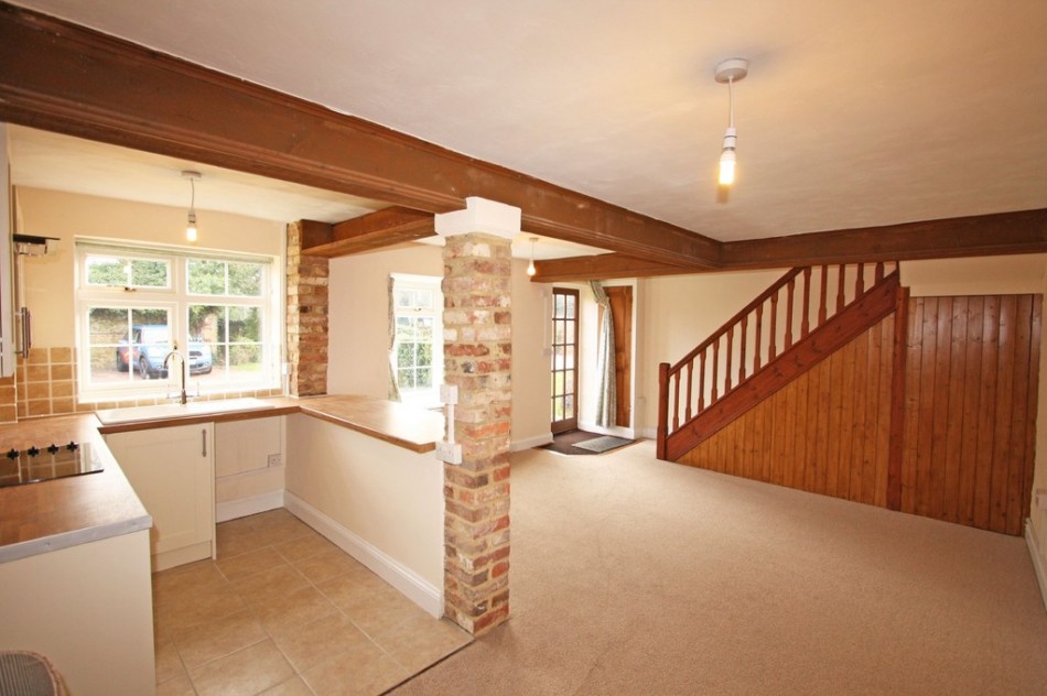 Images for Convenient Central Location in Hawkhurst EAID:ef57f983cf4b2a5bbece8a930a878071 BID:1