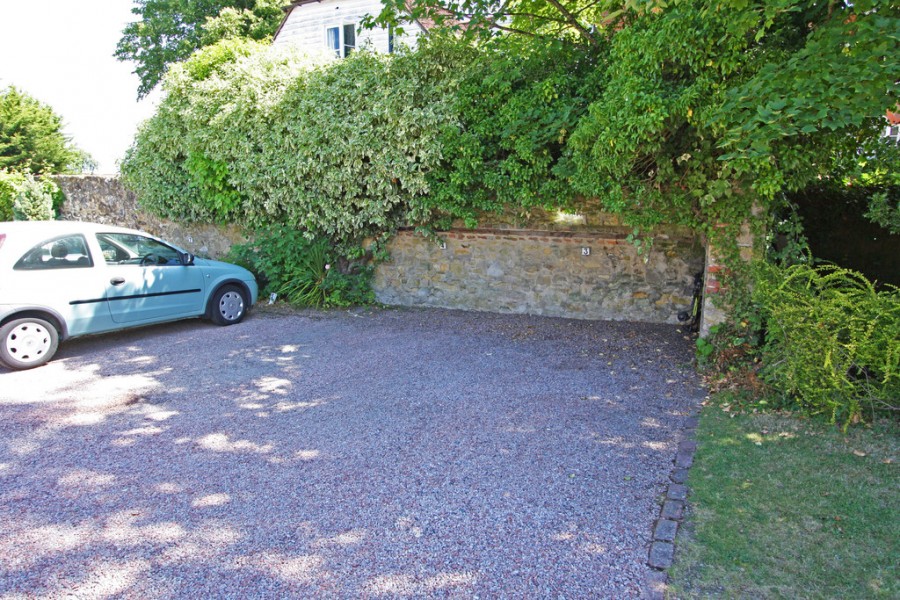 Images for Convenient Central Location in Hawkhurst EAID:ef57f983cf4b2a5bbece8a930a878071 BID:1