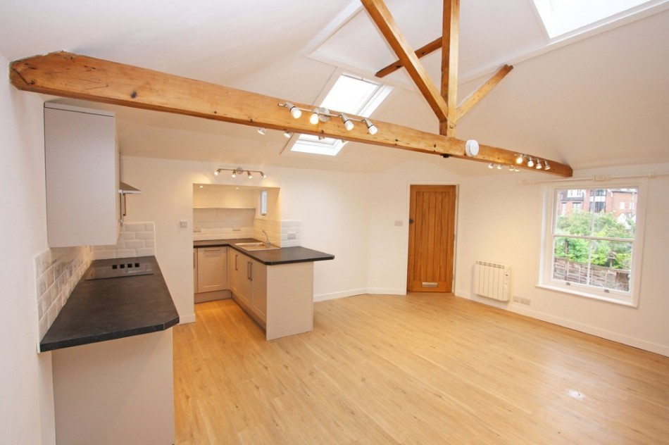 Images for Stylish Apartment In Central Cranbrook EAID:ef57f983cf4b2a5bbece8a930a878071 BID:1