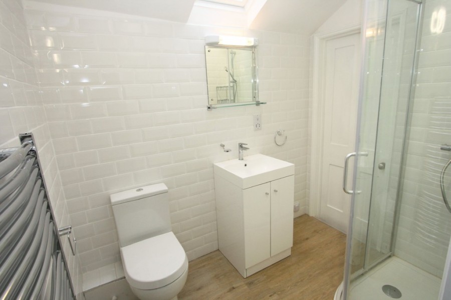 Images for Stylish Apartment In Central Cranbrook EAID:ef57f983cf4b2a5bbece8a930a878071 BID:1