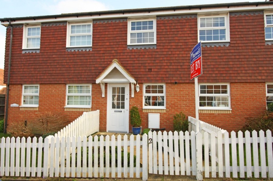 Images for Walking Distance to Shops in Hawkhurst EAID:ef57f983cf4b2a5bbece8a930a878071 BID:1