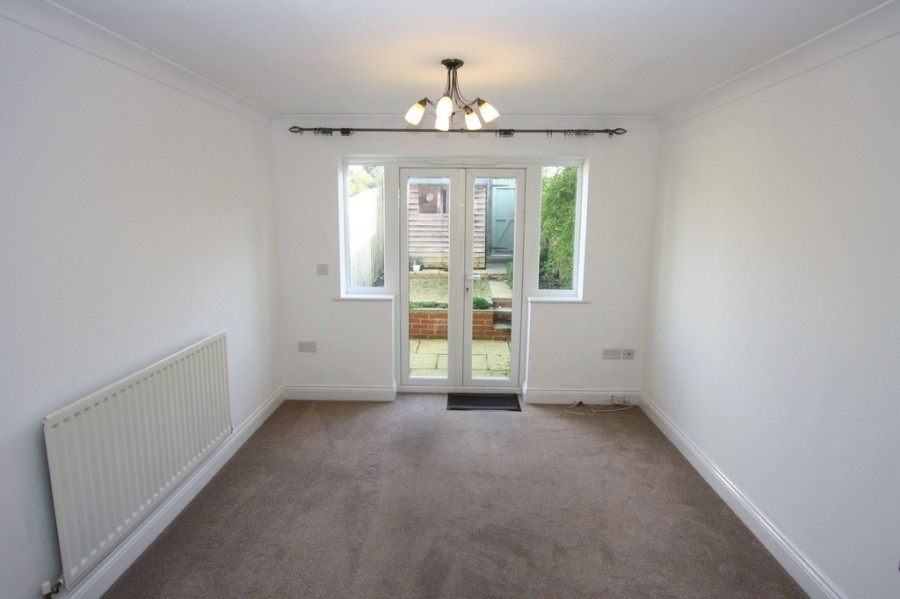Images for Walking Distance to Shops in Hawkhurst EAID:ef57f983cf4b2a5bbece8a930a878071 BID:1