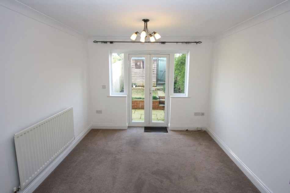Images for Walking Distance to Shops in Hawkhurst EAID:ef57f983cf4b2a5bbece8a930a878071 BID:1
