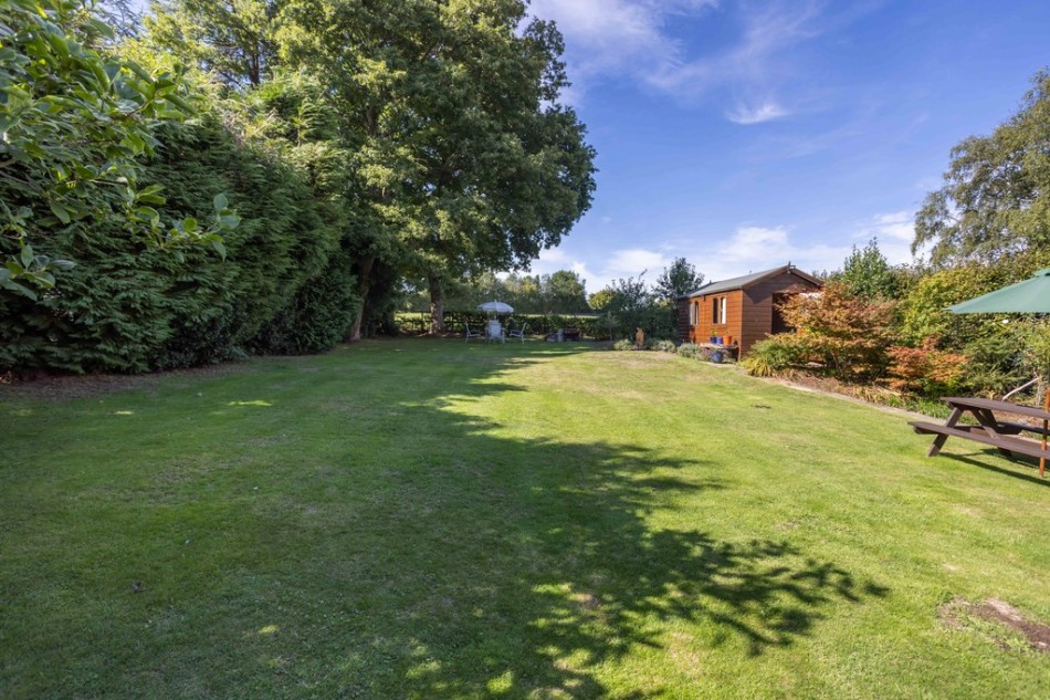 Images for Ideally Located for Cranbrook High Street EAID:ef57f983cf4b2a5bbece8a930a878071 BID:1
