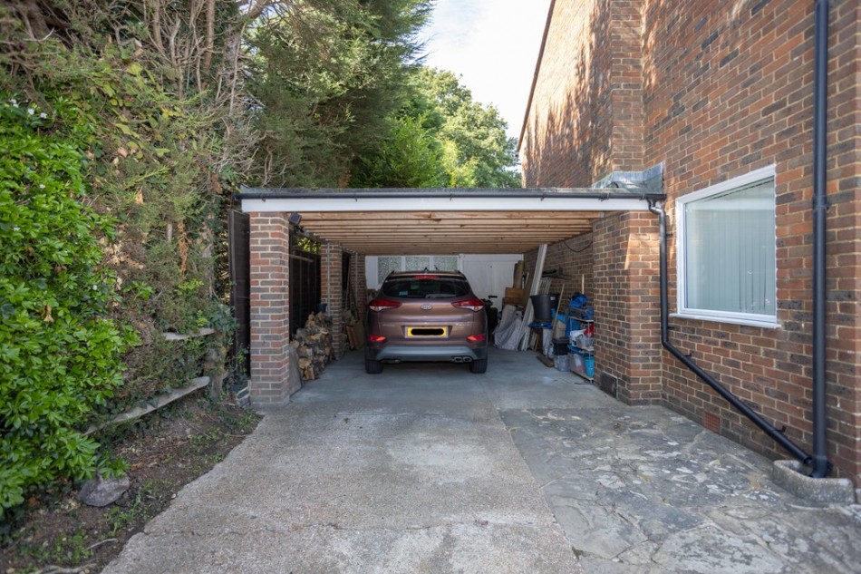 Images for Ideally Located for Cranbrook High Street EAID:ef57f983cf4b2a5bbece8a930a878071 BID:1