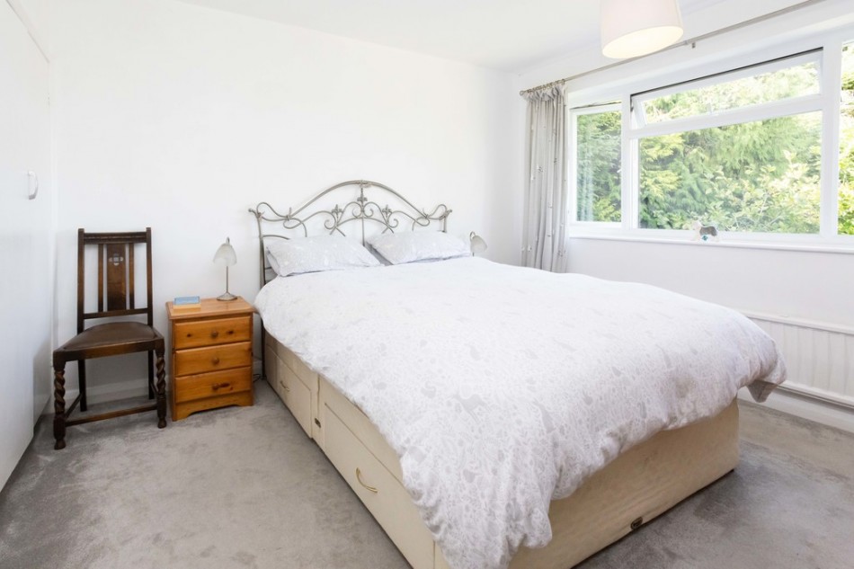 Images for Ideally Located for Cranbrook High Street EAID:ef57f983cf4b2a5bbece8a930a878071 BID:1
