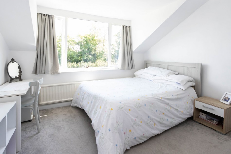 Images for Ideally Located for Cranbrook High Street EAID:ef57f983cf4b2a5bbece8a930a878071 BID:1