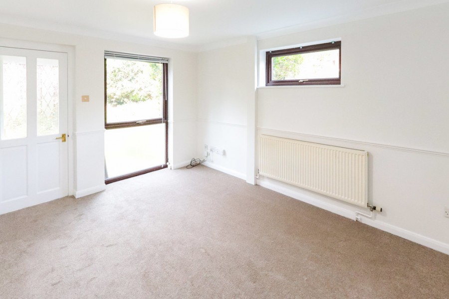 Images for Close to local amenities in Hawkhurst EAID:ef57f983cf4b2a5bbece8a930a878071 BID:1