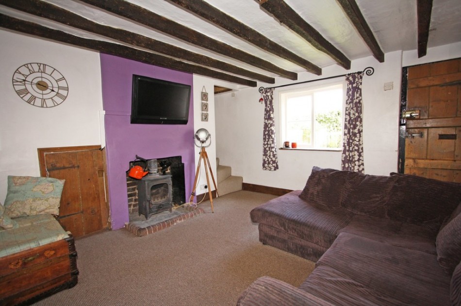 Images for Characterful two bedroom cottage in Sandhurst EAID:ef57f983cf4b2a5bbece8a930a878071 BID:1