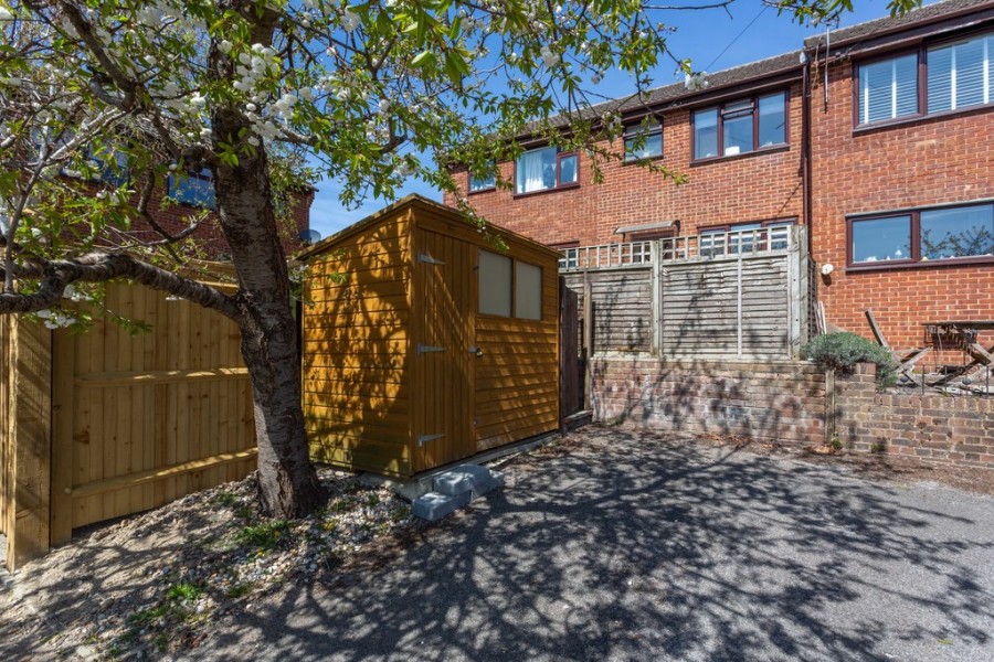 Images for Available immediately in Hawkhurst EAID:ef57f983cf4b2a5bbece8a930a878071 BID:1