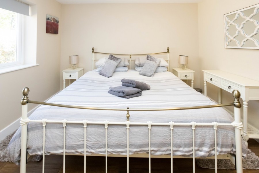 Images for Furnished Detached Family Home In Cranbrook EAID:ef57f983cf4b2a5bbece8a930a878071 BID:1