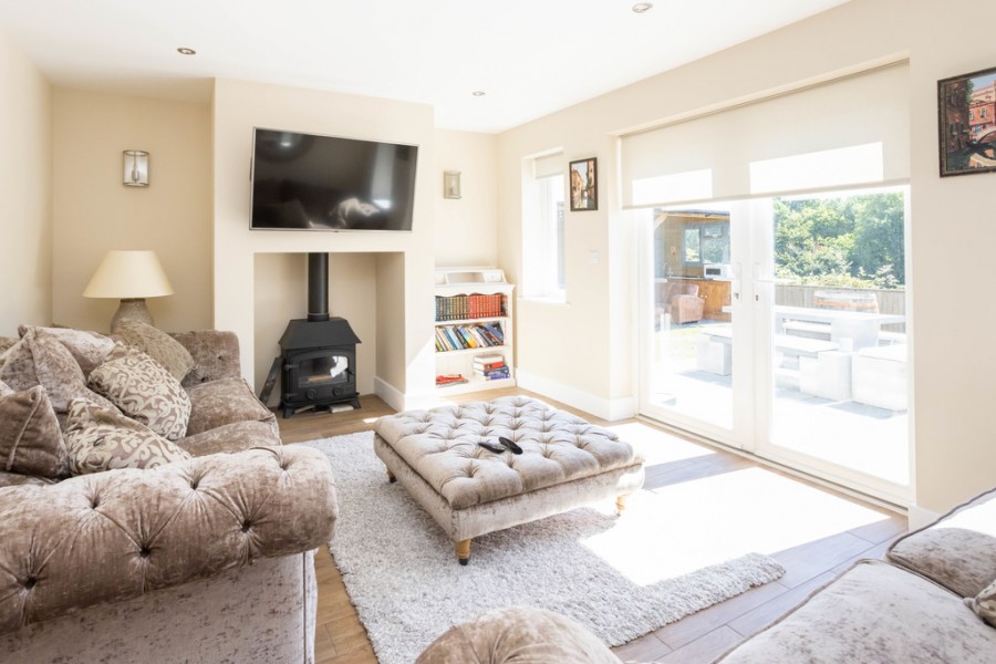 Images for Furnished Detached Family Home In Cranbrook EAID:ef57f983cf4b2a5bbece8a930a878071 BID:1