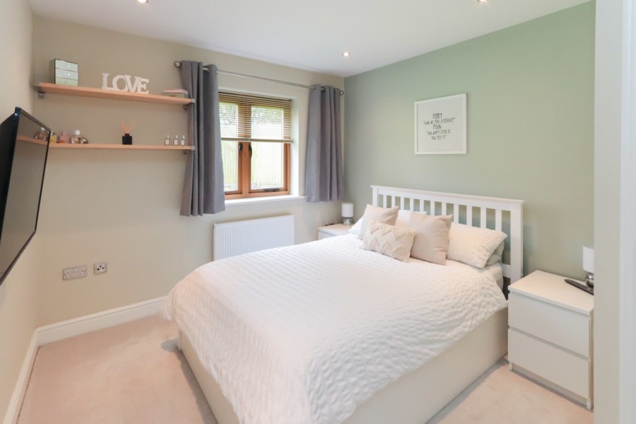 Images for Ground Floor Flat in Hurst Green EAID:ef57f983cf4b2a5bbece8a930a878071 BID:1