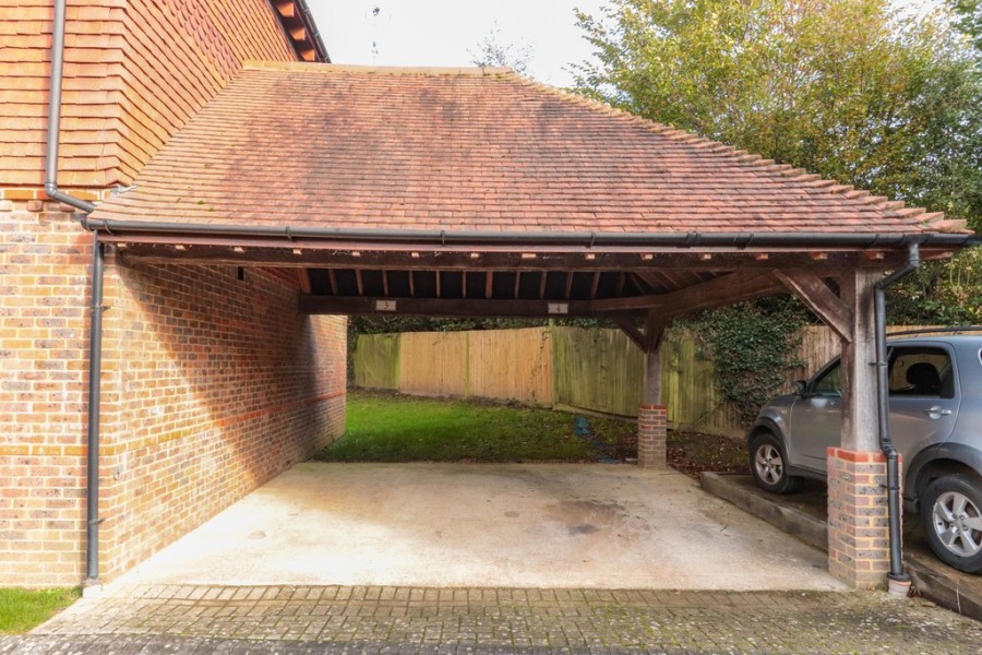 Images for Ground Floor Flat in Hurst Green EAID:ef57f983cf4b2a5bbece8a930a878071 BID:1