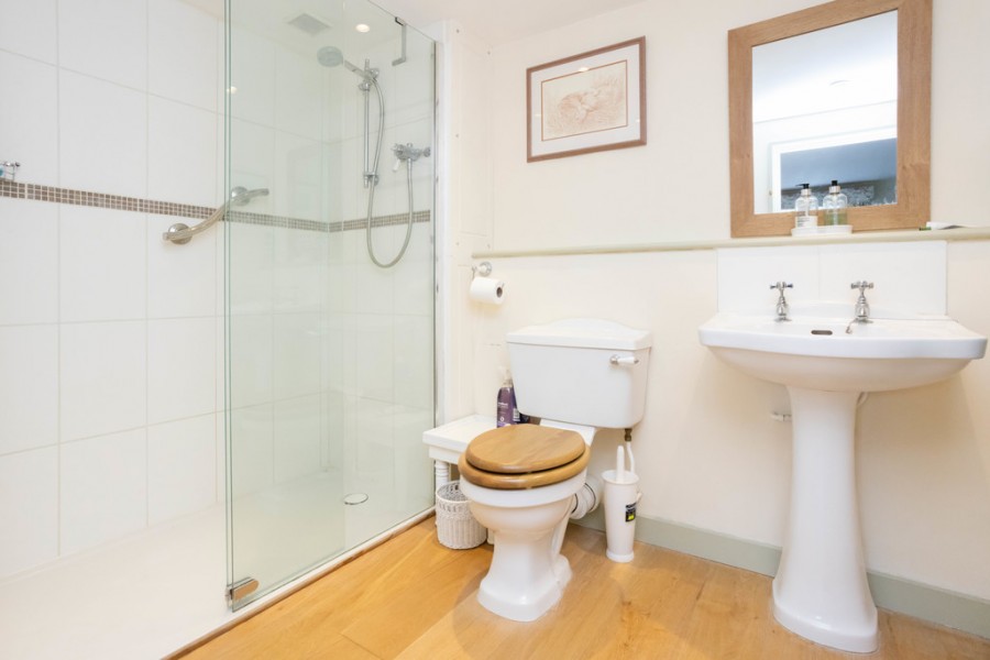 Images for Stunning Country Views in Burwash EAID:ef57f983cf4b2a5bbece8a930a878071 BID:1