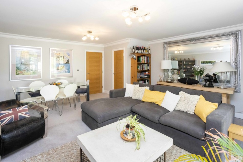 Images for Level Walking Distance to Shops in Hawkhurst EAID:ef57f983cf4b2a5bbece8a930a878071 BID:1