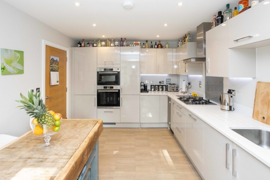 Images for Level Walking Distance to Shops in Hawkhurst EAID:ef57f983cf4b2a5bbece8a930a878071 BID:1