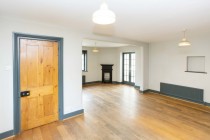 Images for Available With No Chain in Hawkhurst
