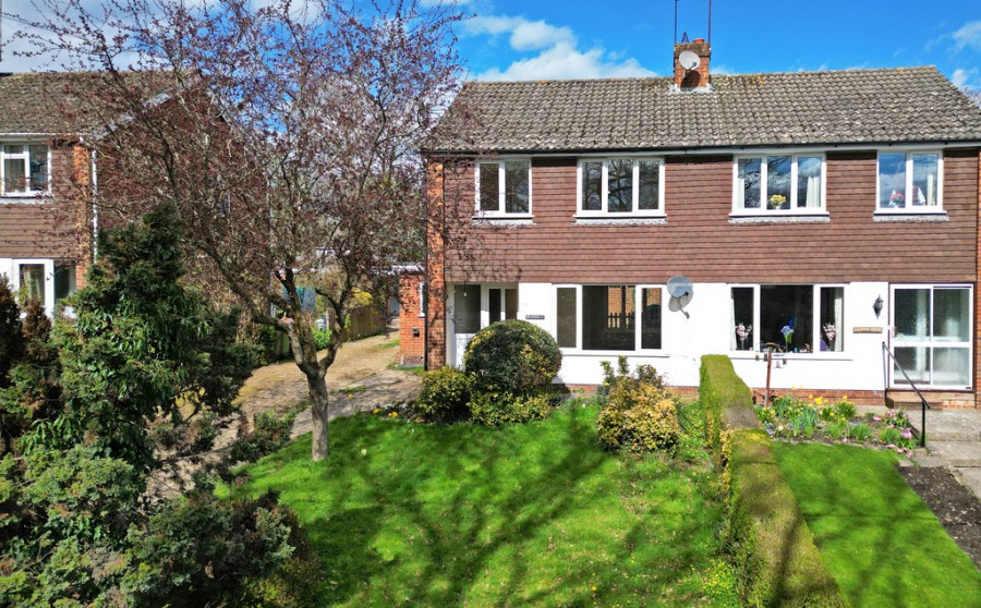 Images for Available with No Chain in Etchingham EAID:ef57f983cf4b2a5bbece8a930a878071 BID:1