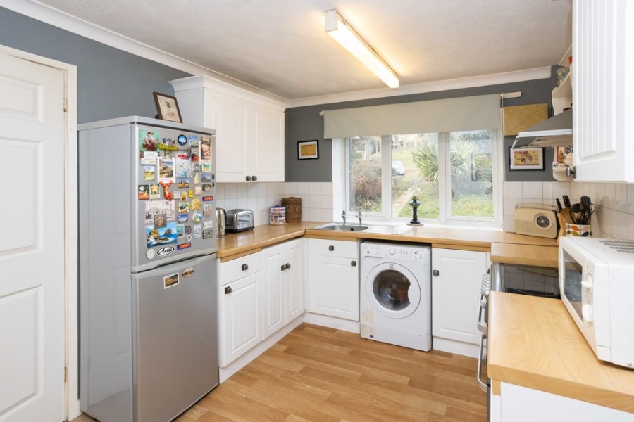 Images for With Extensive Countryside Views In Goudhurst EAID:ef57f983cf4b2a5bbece8a930a878071 BID:1