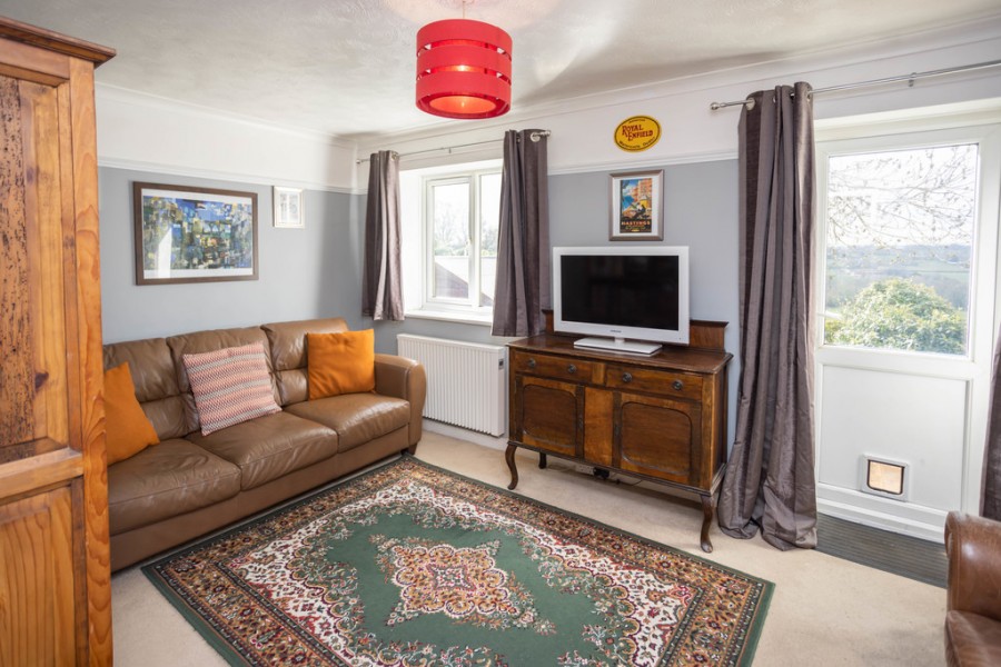 Images for With Extensive Countryside Views In Goudhurst EAID:ef57f983cf4b2a5bbece8a930a878071 BID:1