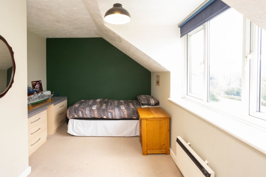Images for With Extensive Countryside Views In Goudhurst EAID:ef57f983cf4b2a5bbece8a930a878071 BID:1