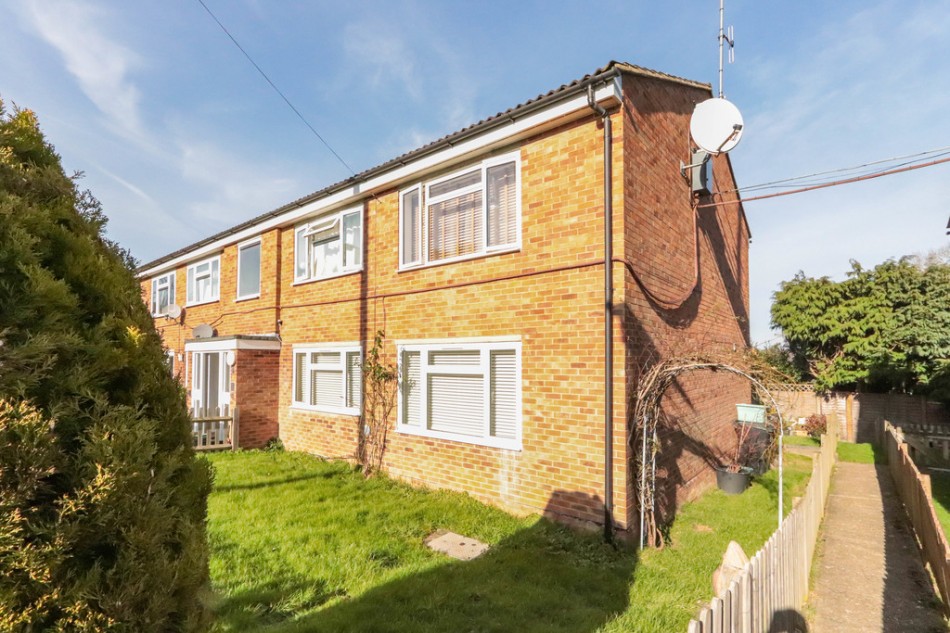 Images for With Own Private Garden in Hawkhurst EAID:ef57f983cf4b2a5bbece8a930a878071 BID:1