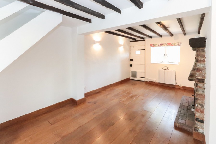 Images for Three Bedroom Cottage In Kilndown EAID:ef57f983cf4b2a5bbece8a930a878071 BID:1