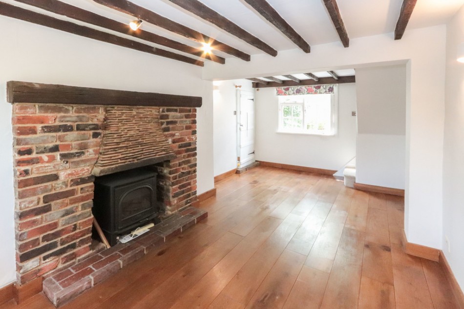 Images for Three Bedroom Cottage In Kilndown EAID:ef57f983cf4b2a5bbece8a930a878071 BID:1