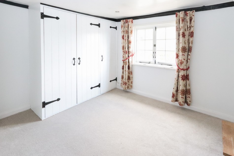 Images for Three Bedroom Cottage In Kilndown EAID:ef57f983cf4b2a5bbece8a930a878071 BID:1