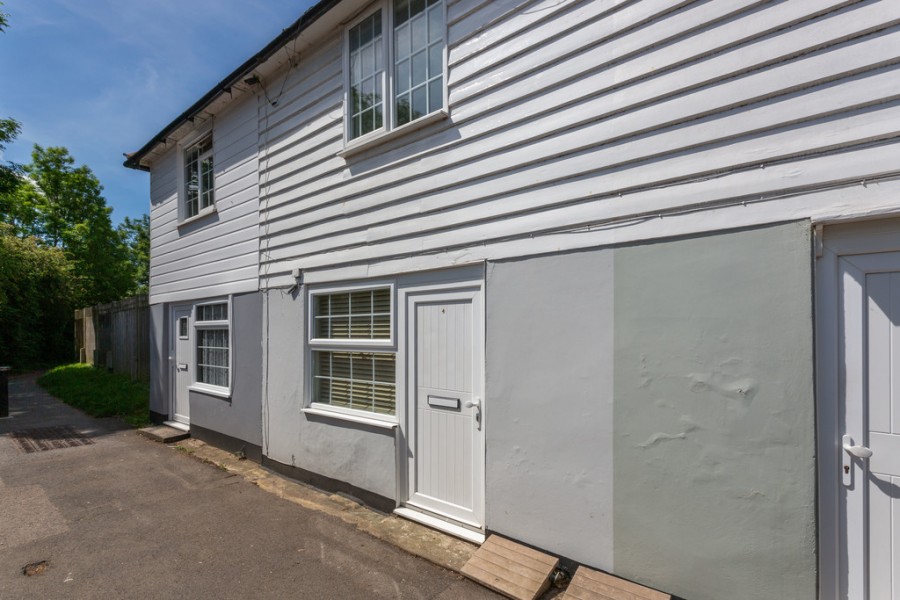 Images for A Very Short Stroll to Cranbrook High Street EAID:ef57f983cf4b2a5bbece8a930a878071 BID:1