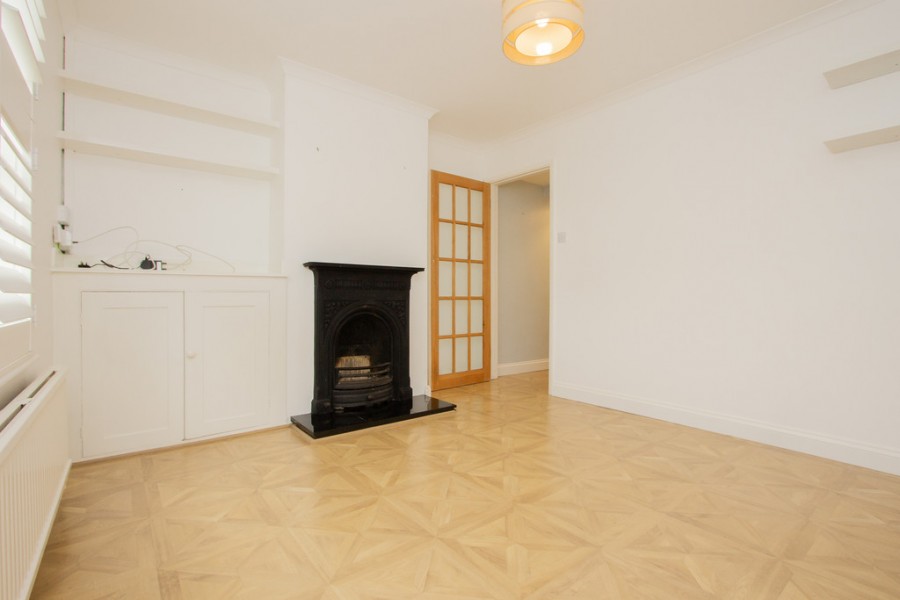 Images for Three Bedroom Family Home In Tunbridge Wells EAID:ef57f983cf4b2a5bbece8a930a878071 BID:1