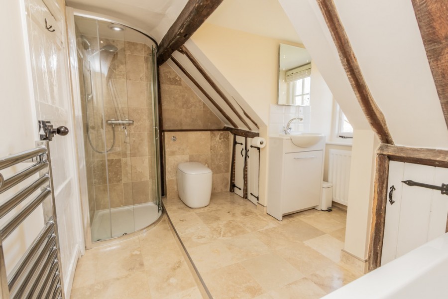 Images for Stunning Cottage In The Heart Of Sandhurst EAID:ef57f983cf4b2a5bbece8a930a878071 BID:1