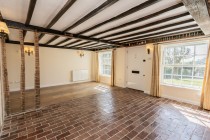 Images for Stunning Cottage In The Heart Of Sandhurst