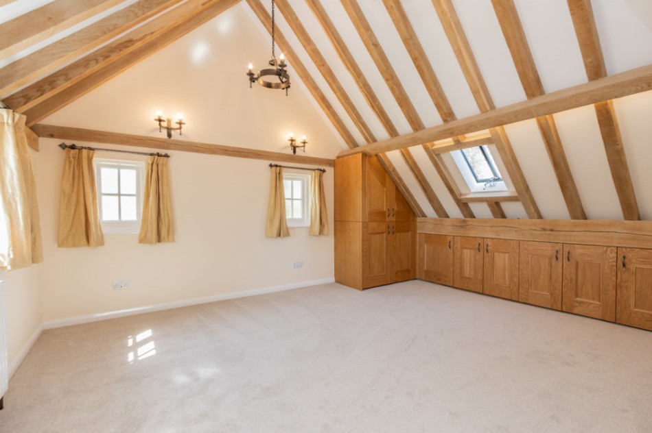 Images for Stunning Cottage In The Heart Of Sandhurst EAID:ef57f983cf4b2a5bbece8a930a878071 BID:1
