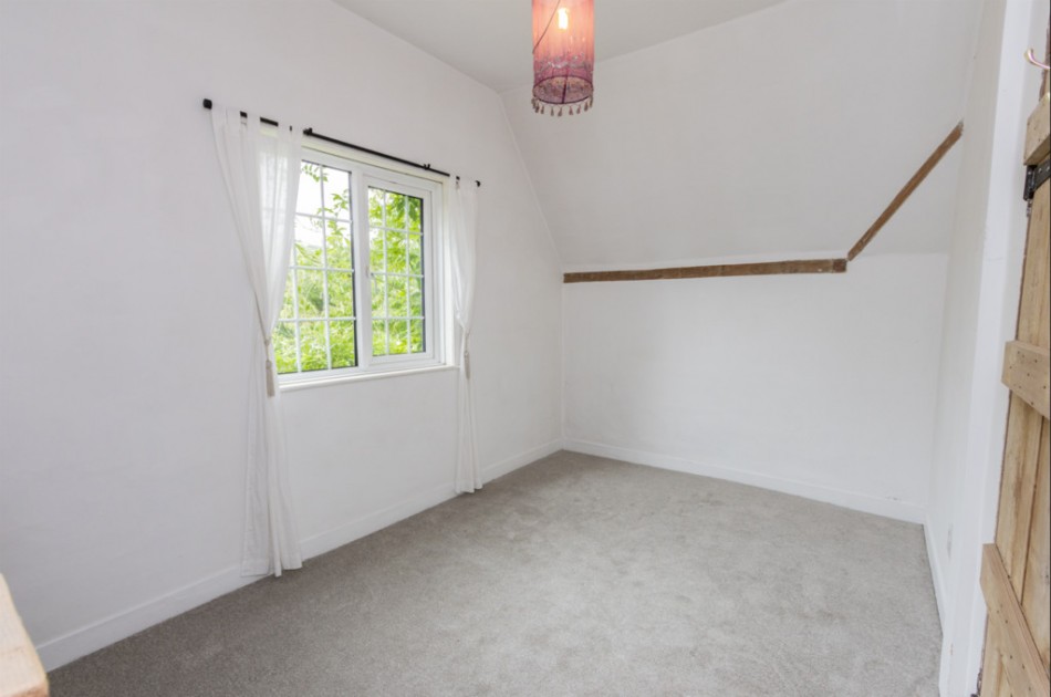 Images for Country Cottage With Rural Views In Ticehurst EAID:ef57f983cf4b2a5bbece8a930a878071 BID:1