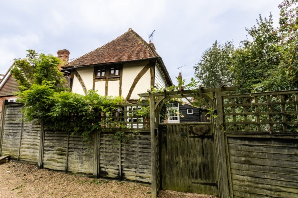 Four Bedroom Cottage In The Heart Of Biddenden - EAID:ef57f983cf4b2a5bbece8a930a878071, BID:1
