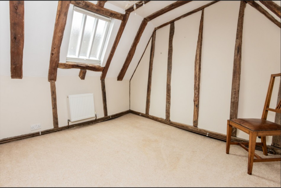 Images for Four Bedroom Cottage In The Heart Of Biddenden EAID:ef57f983cf4b2a5bbece8a930a878071 BID:1