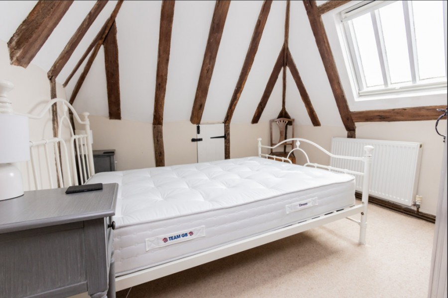 Images for Four Bedroom Cottage In The Heart Of Biddenden EAID:ef57f983cf4b2a5bbece8a930a878071 BID:1