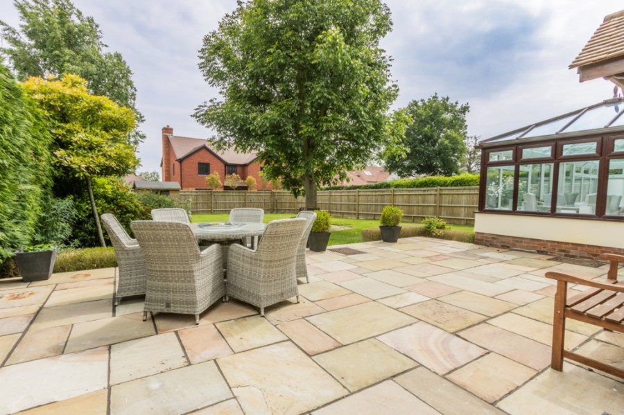 Images for Large Family Home Close To Cranbrook School EAID:ef57f983cf4b2a5bbece8a930a878071 BID:1