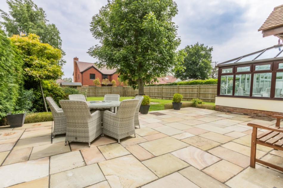 Images for Large Family Home Close To Cranbrook School EAID:ef57f983cf4b2a5bbece8a930a878071 BID:1