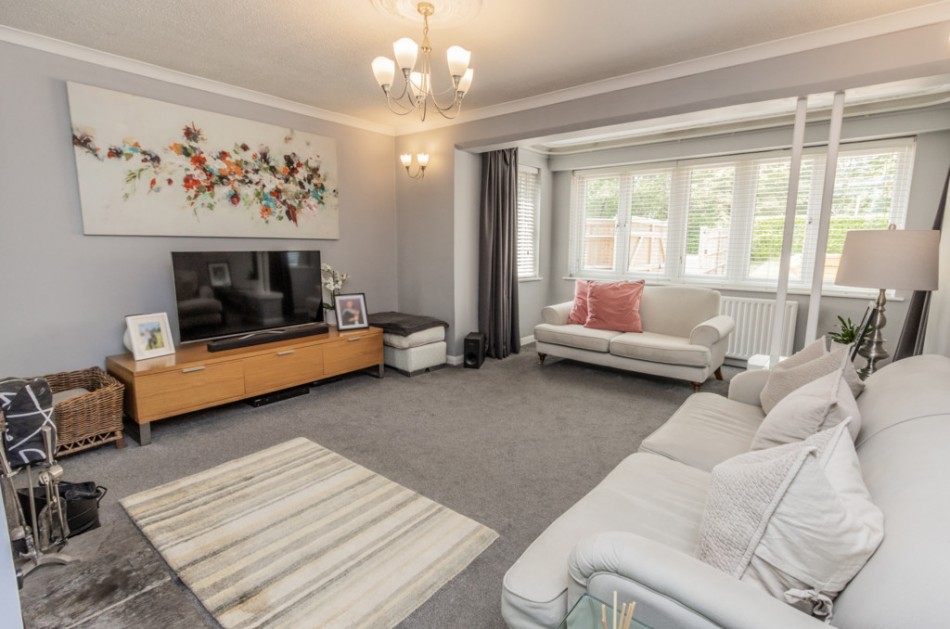 Images for Large Family Home Close To Cranbrook School EAID:ef57f983cf4b2a5bbece8a930a878071 BID:1