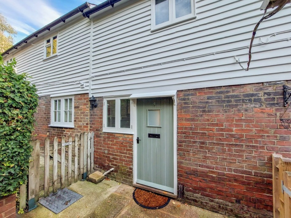 Images for Immaculately Presented Cottage in Kilndown EAID:ef57f983cf4b2a5bbece8a930a878071 BID:1