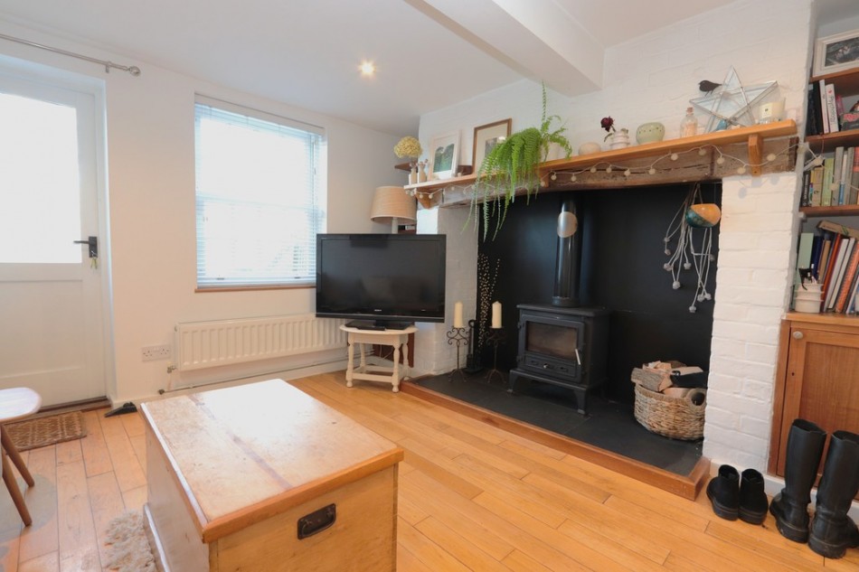 Images for Immaculately Presented Cottage in Kilndown EAID:ef57f983cf4b2a5bbece8a930a878071 BID:1