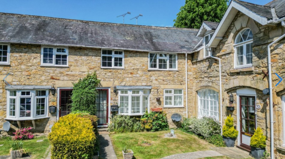 Images for Located in the Heart of Hawkhurst EAID:ef57f983cf4b2a5bbece8a930a878071 BID:1