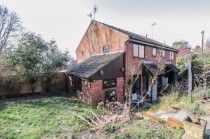 Images for Central Location in Hawkhurst Village