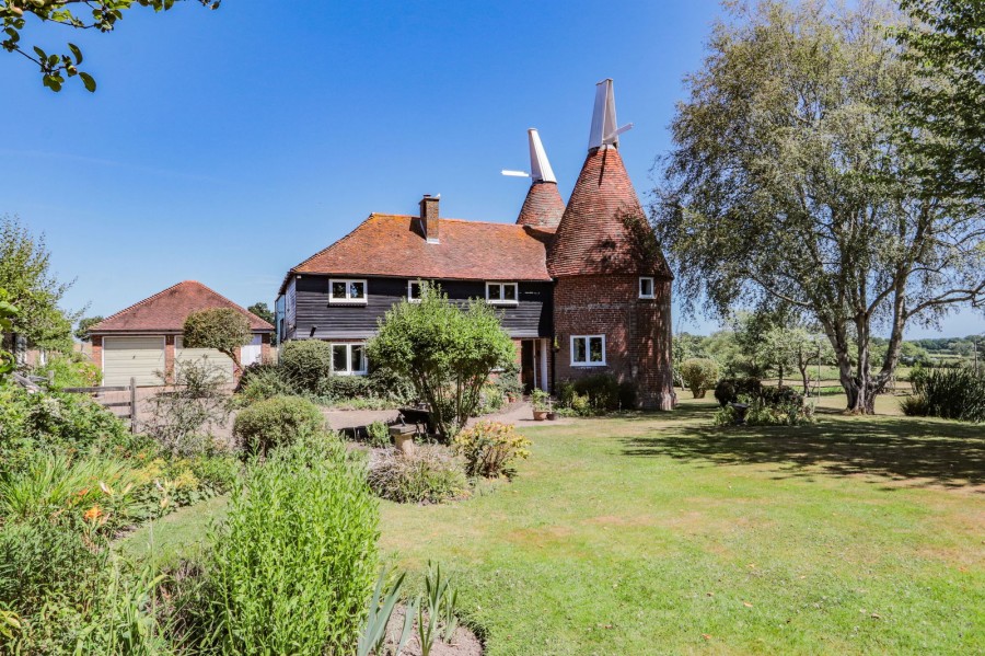 Images for No Onward Chain in Hawkhurst EAID:366206731 BID:bid